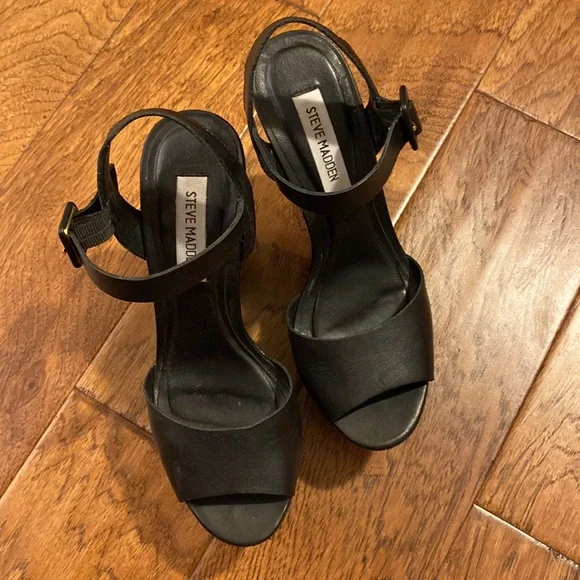 🌷STEVE MADDEN - Picture 2 of 5